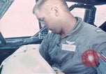 Image Équipage de B-52D aircraft en Thaïlande, 1970, de la seconde 22 séquences d'archives historiques vidéo 65675068366