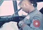 Image Équipage de B-52D aircraft en Thaïlande, 1970, de la seconde 25 séquences d'archives historiques vidéo 65675068366