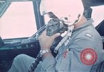 Image Équipage de B-52D aircraft en Thaïlande, 1970, de la seconde 36 séquences d'archives historiques vidéo 65675068366