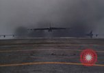 Standbild B-52D Stratofortress Thailand, 1970, aus Sekunde 32 historischem Filmmaterial Videoclip 65675068367