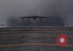 Standbild B-52D Stratofortress Thailand, 1970, aus Sekunde 34 historischem Filmmaterial Videoclip 65675068367