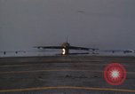 Standbild Crew von B-52D Flugzeuge Thailand, 1970, aus Sekunde 18 historischem Filmmaterial Videoclip 65675068368