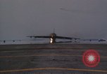 Standbild Crew von B-52D Flugzeuge Thailand, 1970, aus Sekunde 20 historischem Filmmaterial Videoclip 65675068368