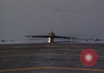 Standbild Crew von B-52D Flugzeuge Thailand, 1970, aus Sekunde 23 historischem Filmmaterial Videoclip 65675068368