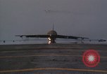 Standbild Crew von B-52D Flugzeuge Thailand, 1970, aus Sekunde 40 historischem Filmmaterial Videoclip 65675068368