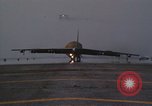 Standbild Crew von B-52D Flugzeuge Thailand, 1970, aus Sekunde 51 historischem Filmmaterial Videoclip 65675068368