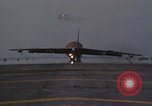 Standbild Crew von B-52D Flugzeuge Thailand, 1970, aus Sekunde 53 historischem Filmmaterial Videoclip 65675068368