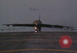 Standbild Crew von B-52D Flugzeuge Thailand, 1970, aus Sekunde 56 historischem Filmmaterial Videoclip 65675068368
