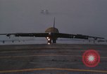 Standbild Crew von B-52D Flugzeuge Thailand, 1970, aus Sekunde 58 historischem Filmmaterial Videoclip 65675068368