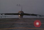 Standbild Crew von B-52D Flugzeuge Thailand, 1970, aus Sekunde 61 historischem Filmmaterial Videoclip 65675068368