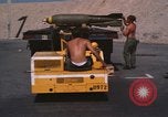 Standbild Crew von B-52D Flugzeuge Thailand, 1970, aus Sekunde 27 historischem Filmmaterial Videoclip 65675068370