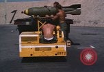 Standbild Crew von B-52D Flugzeuge Thailand, 1970, aus Sekunde 35 historischem Filmmaterial Videoclip 65675068370