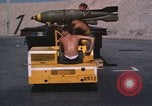 Standbild Crew von B-52D Flugzeuge Thailand, 1970, aus Sekunde 38 historischem Filmmaterial Videoclip 65675068370