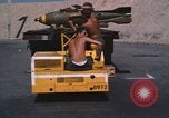 Standbild Crew von B-52D Flugzeuge Thailand, 1970, aus Sekunde 42 historischem Filmmaterial Videoclip 65675068370