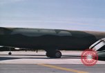 Standbild B-52D Stratofortress Thailand, 1970, aus Sekunde 26 historischem Filmmaterial Videoclip 65675068371