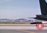 Standbild B-52D Stratofortress Thailand, 1970, aus Sekunde 32 historischem Filmmaterial Videoclip 65675068371