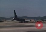 Standbild B-52D Stratofortress Thailand, 1970, aus Sekunde 44 historischem Filmmaterial Videoclip 65675068371