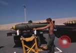 Standbild Crew von B-52D Flugzeuge Thailand, 1970, aus Sekunde 10 historischem Filmmaterial Videoclip 65675068372