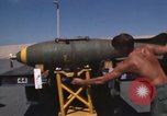 Standbild Crew von B-52D Flugzeuge Thailand, 1970, aus Sekunde 13 historischem Filmmaterial Videoclip 65675068372