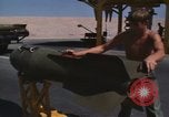 Standbild Crew von B-52D Flugzeuge Thailand, 1970, aus Sekunde 24 historischem Filmmaterial Videoclip 65675068372