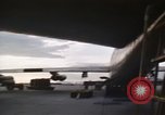 Image Équipage de B-52D aircraft en Thaïlande, 1970, de la seconde 40 séquences d'archives historiques vidéo 65675068375