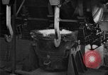Immagine di Automobile linea di assemblaggio United States USA, 1929, secondo 62 filmato di repertorio 65675068383