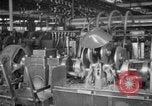 Immagine di Automobile linea di assemblaggio United States USA, 1929, secondo 20 filmato di repertorio 65675068384
