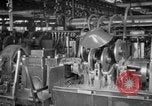 Immagine di Automobile linea di assemblaggio United States USA, 1929, secondo 25 filmato di repertorio 65675068384