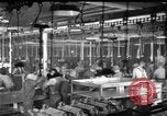 Immagine di Automobile linea di assemblaggio United States USA, 1929, secondo 10 filmato di repertorio 65675068386
