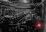 Immagine di Automobile linea di assemblaggio United States USA, 1929, secondo 39 filmato di repertorio 65675068386
