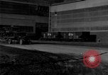 Standbild Verschrottung alter Automobile United States USA, 1930, aus Sekunde 3 historischem Filmmaterial Videoclip 65675068387