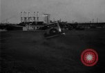 Immagine di La prova di guida le automobili Ford United States USA, 1932, secondo 31 filmato di repertorio 65675068390
