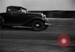 Immagine di La prova di guida le automobili Ford United States USA, 1932, secondo 40 filmato di repertorio 65675068390