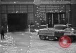 Standbild militärischen gepanzerte Fahrzeuge United States USA, 1944, aus Sekunde 10 historischem Filmmaterial Videoclip 65675068391