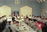 Immagine di Ufficiali formati Alabama United States USA, 1959, secondo 18 filmato di repertorio 65675068397