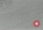 Standbild flat net United States USA, 1942, aus Sekunde 14 historischem Filmmaterial Videoclip 65675068407