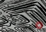 Standbild flat net United States USA, 1942, aus Sekunde 36 historischem Filmmaterial Videoclip 65675068407