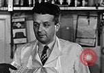 Standbild Fleisch shop United States USA, 1946, aus Sekunde 23 historischem Filmmaterial Videoclip 65675068408