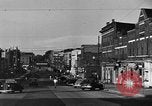 Standbild Blick auf Main Street in Madison Wisconsin Madison Wisconsin USA, 1946, aus Sekunde 9 historischem Filmmaterial Videoclip 65675068409
