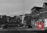 Standbild Blick auf Main Street in Madison Wisconsin Madison Wisconsin USA, 1946, aus Sekunde 11 historischem Filmmaterial Videoclip 65675068409