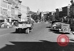 Standbild Blick auf Main Street in Madison Wisconsin Madison Wisconsin USA, 1946, aus Sekunde 17 historischem Filmmaterial Videoclip 65675068409