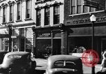 Standbild Blick auf Main Street in Madison Wisconsin Madison Wisconsin USA, 1946, aus Sekunde 32 historischem Filmmaterial Videoclip 65675068409