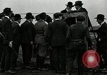Standbild elektrische Experiment United States USA, 1916, aus Sekunde 27 historischem Filmmaterial Videoclip 65675068417