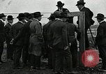 Standbild elektrische Experiment United States USA, 1916, aus Sekunde 37 historischem Filmmaterial Videoclip 65675068417