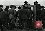 Standbild elektrische Experiment United States USA, 1916, aus Sekunde 41 historischem Filmmaterial Videoclip 65675068417