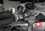 Standbild Seminole Native American Indian Village Florida United States USA, 1919, aus Sekunde 24 historischem Filmmaterial Videoclip 65675068420