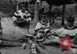 Standbild Seminole Native American Indian Village Florida United States USA, 1919, aus Sekunde 35 historischem Filmmaterial Videoclip 65675068420