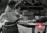Standbild Seminole Native American Indian Village Florida United States USA, 1919, aus Sekunde 45 historischem Filmmaterial Videoclip 65675068420