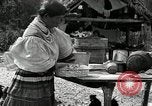 Standbild Seminole Native American Indian Village Florida United States USA, 1919, aus Sekunde 46 historischem Filmmaterial Videoclip 65675068420