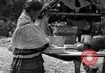 Standbild Seminole Native American Indian Village Florida United States USA, 1919, aus Sekunde 50 historischem Filmmaterial Videoclip 65675068420